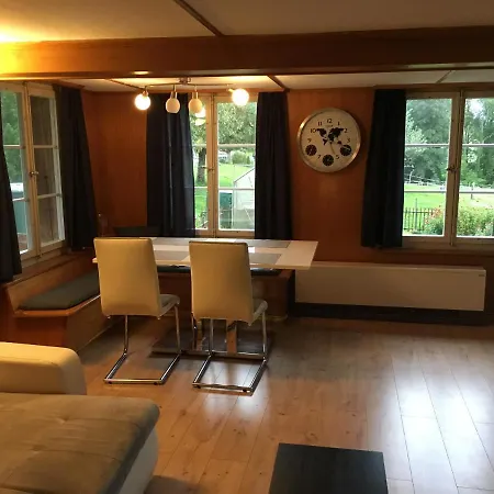 Auszeit In Einem Ehemaligen Bauernhaus Nehmen? بيت للعطل كونولفينغن